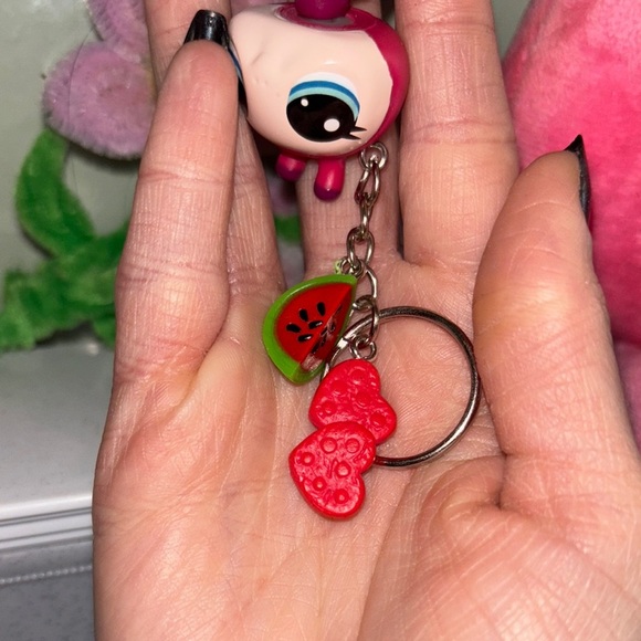 Cute littlest pet shop lady bug gen 4 series 3 Keychain with Flower Charm - Picture 7 of 7